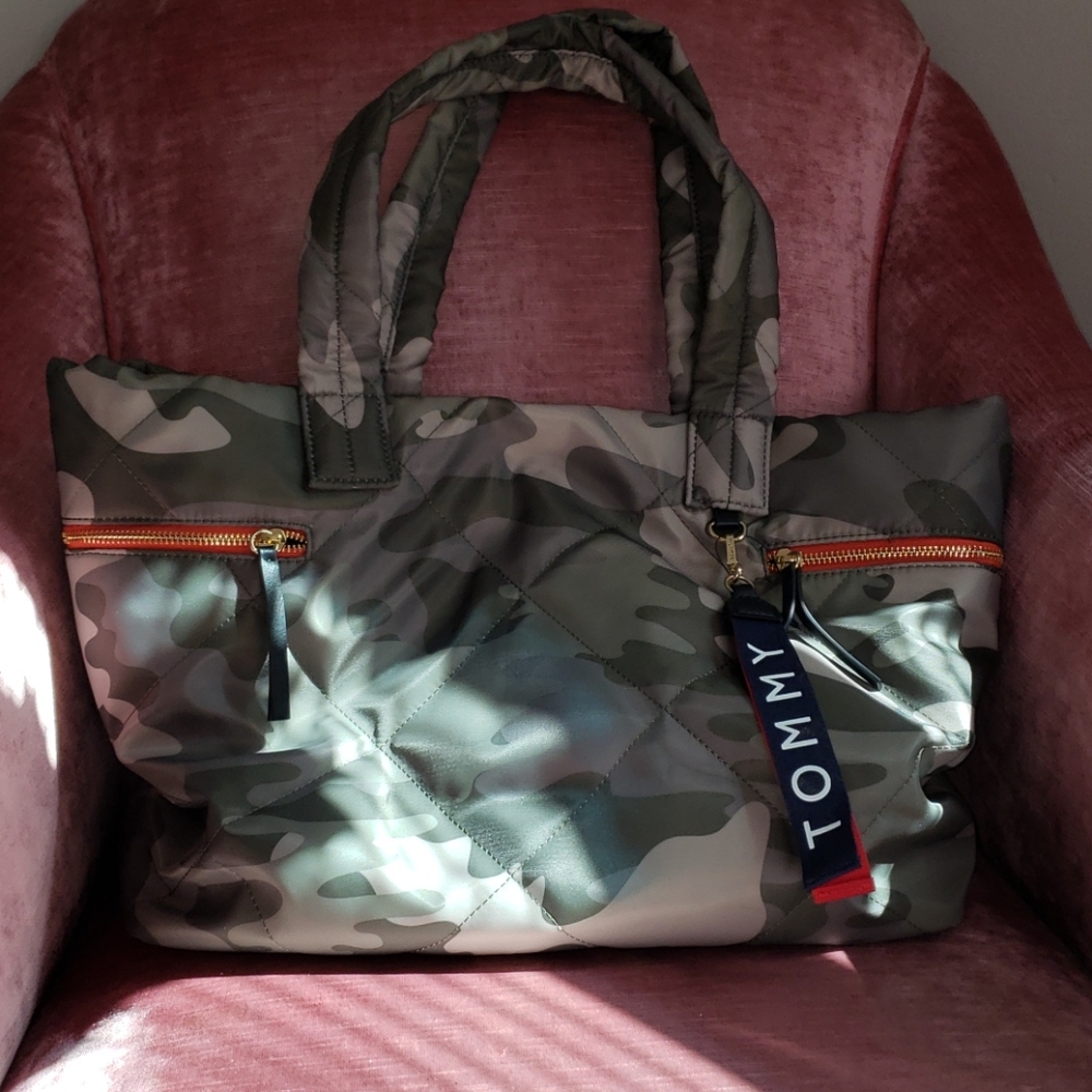 Tommy hilfiger bag
